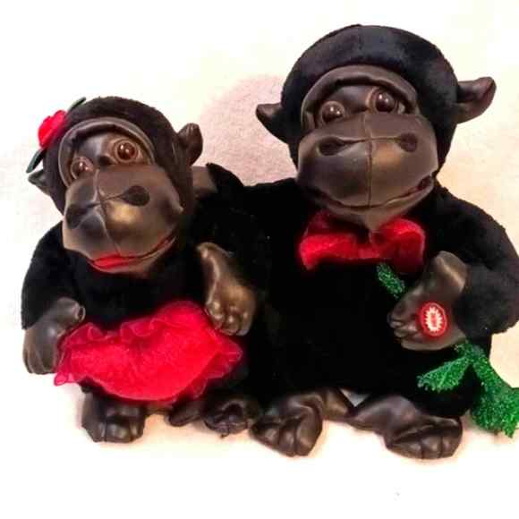 Valentines 2005 Singing Dancing Movement Animated Gorillas I GOT YOU BABE - Picture 1 of 16